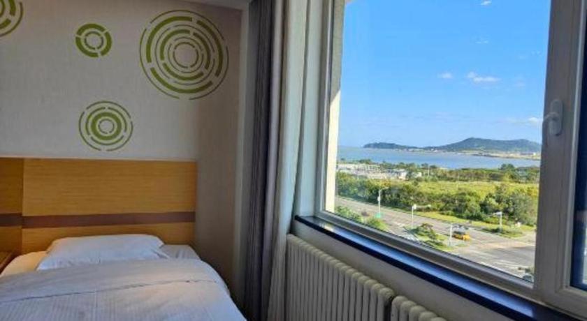 Greentree Inn Weihai Rongcheng Haoyunjiao Tourist Resort Eksteriør bilde